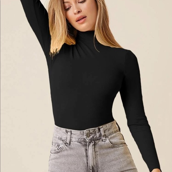 5 colors available— Basic mock Neck stretchy Fitted long sleeves top - Picture 3 of 14